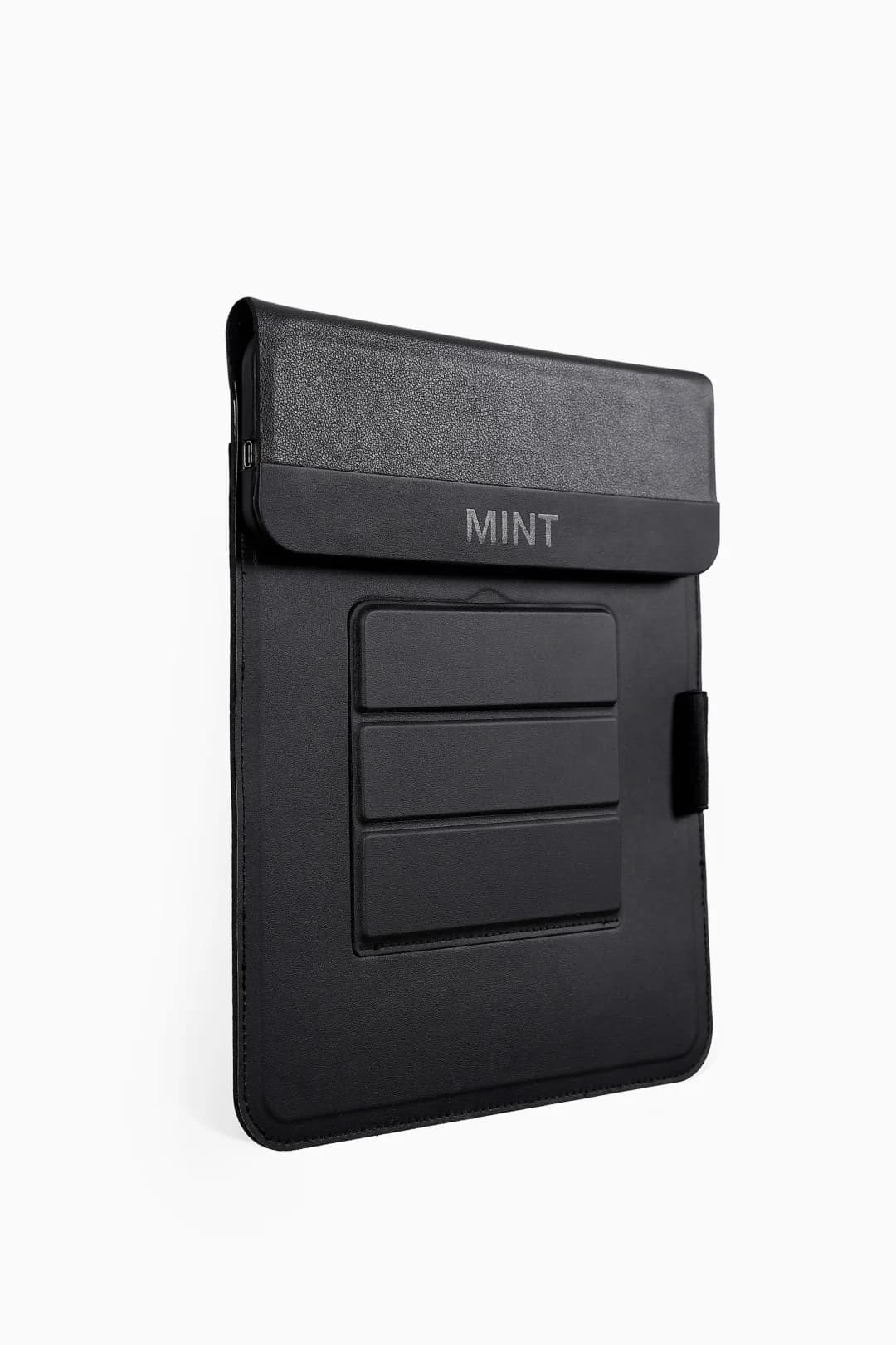 حافظة iPad باللون الأسود الفانتوم