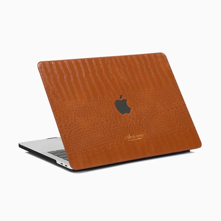 غطاء MacBook باللون البني الصحراوي